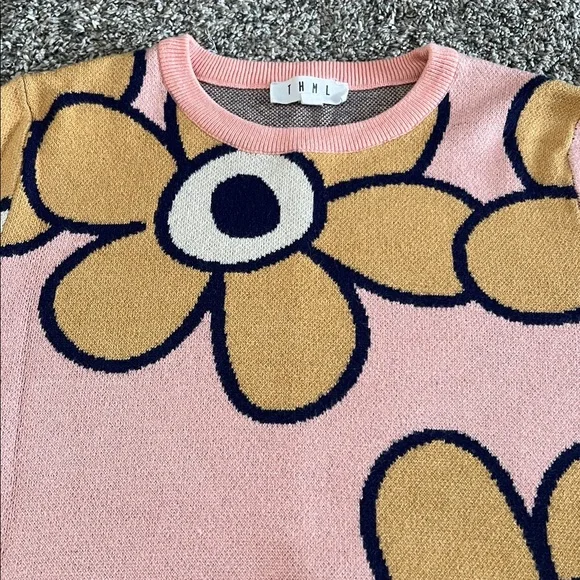 THML thick soft floral sweater - Picture 2 of 5